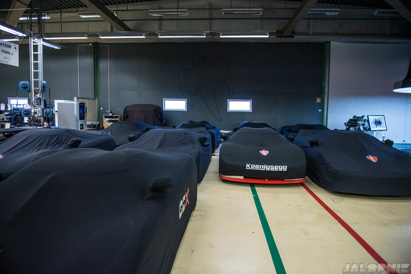 Illustration for article titled Take A Tour Of The Hangar Where Koenigsegg Builds Amazing Cars